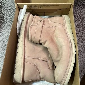 Ugg Boots size 10 Fawn color.